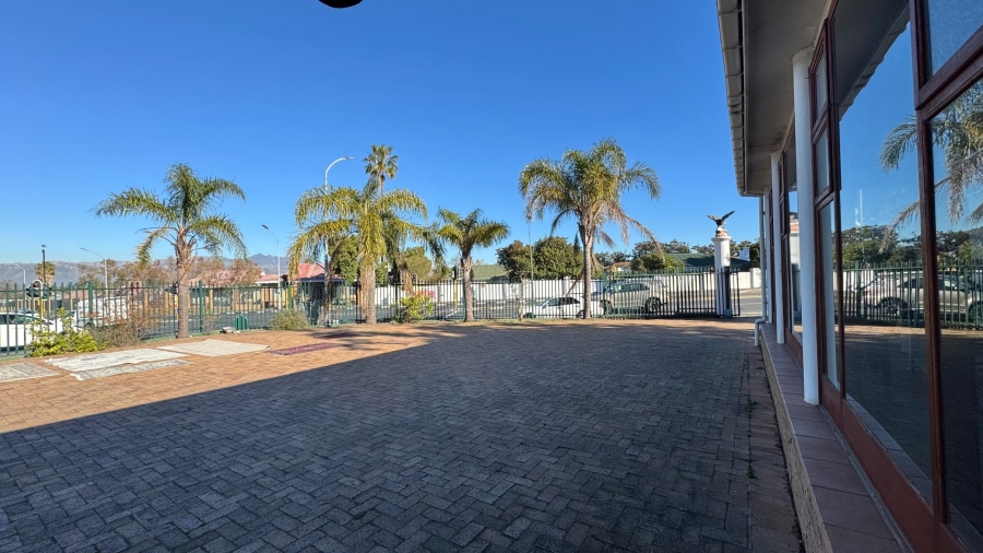 Commercial Property for Sale in Stuarts Hill Western Cape